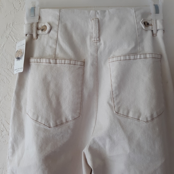 NWT Free People Jeans High Waisted Cropped - Picture 6 of 9
